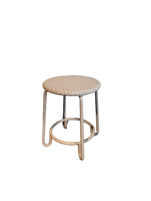HUGGY STOOL IN ALU & (WICKER)