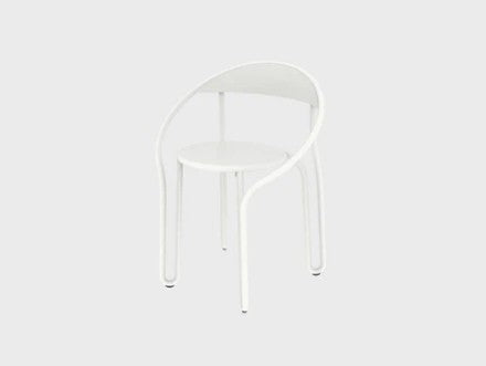 HUGGY BISTRO CHAIR IN WHITE ALUMINIUM