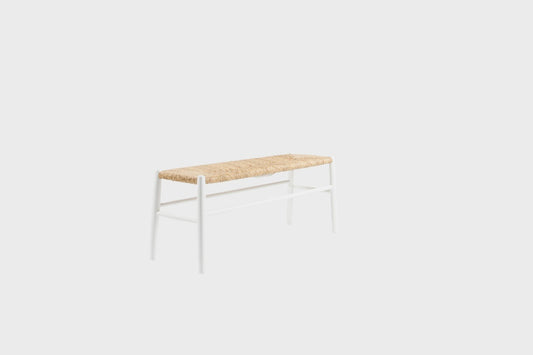STIPA BENCH IN ALU WHITE WITH NATURAL SYN