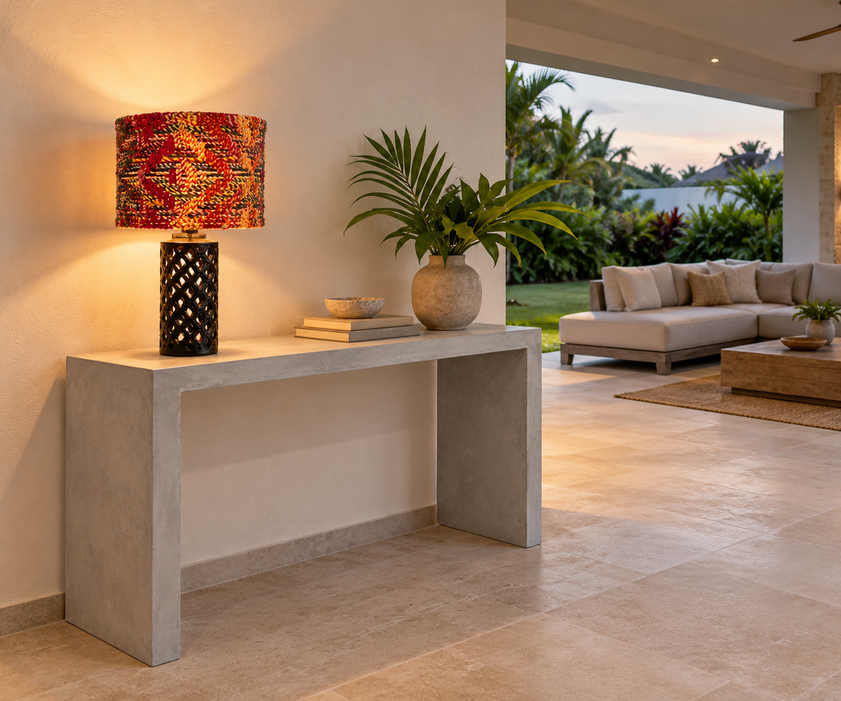 CONSOLE TABLE