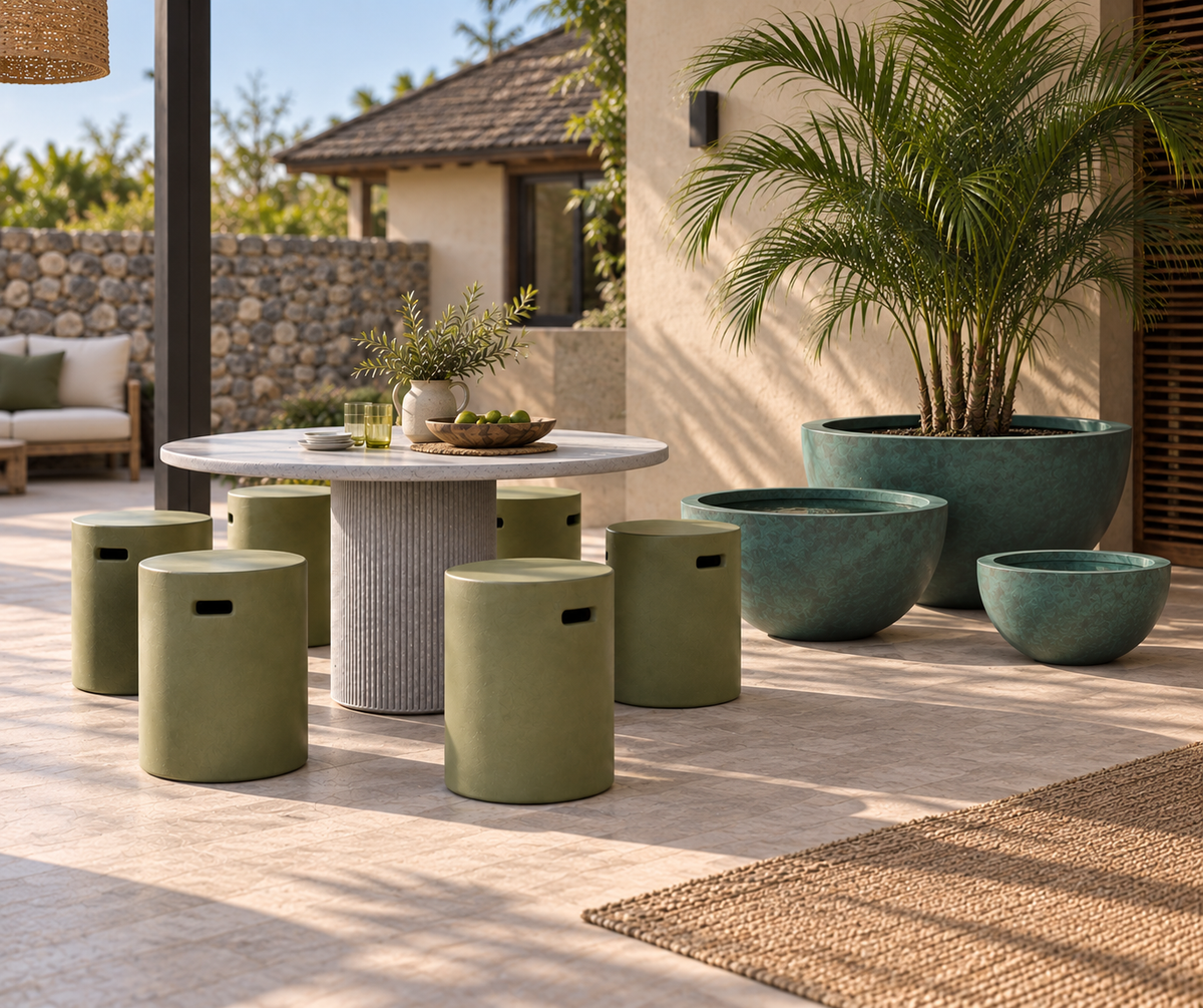 PATRAS ROUND TABLE IN GREY