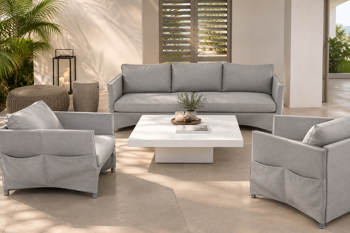 DIAMOND LOUNGE CHAIR IN LIGHT GREY