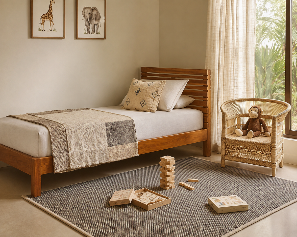 MALAWI KIDS ARMCHAIR