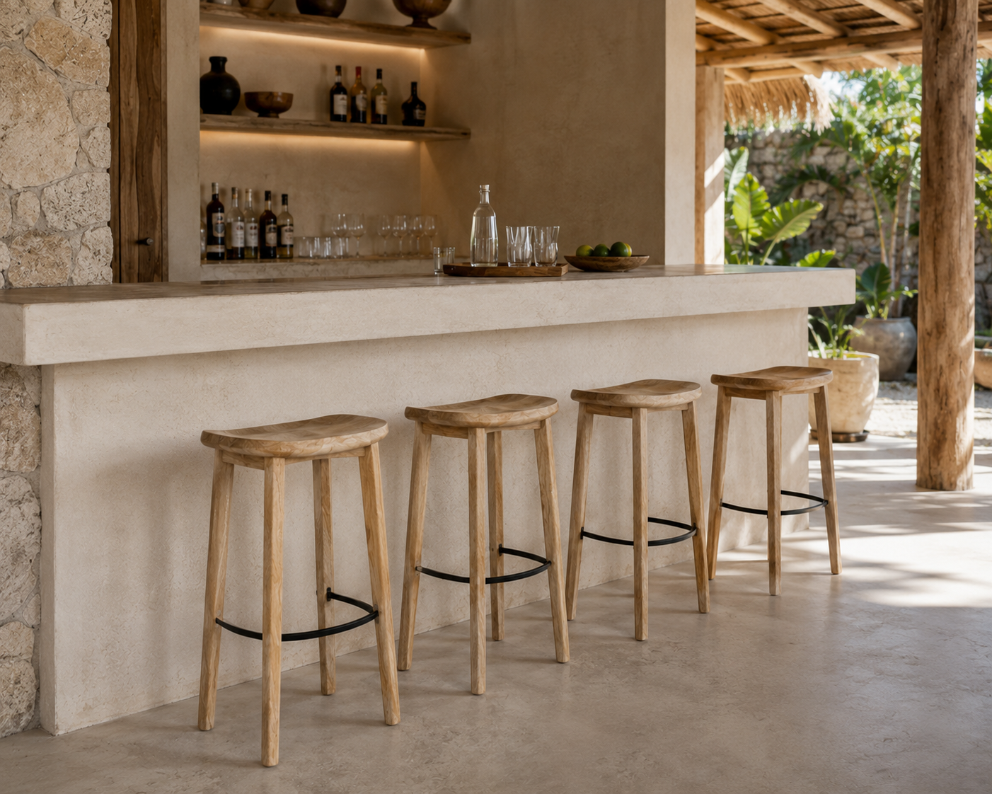 CURVED TEAK BARSTOOL