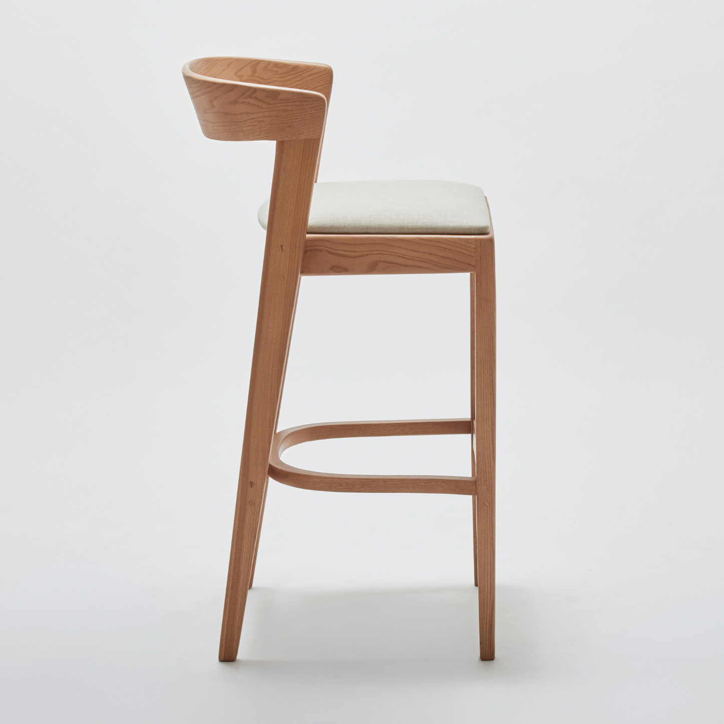 VUTI BAR STOOL IN TAUPE ASH WOOD