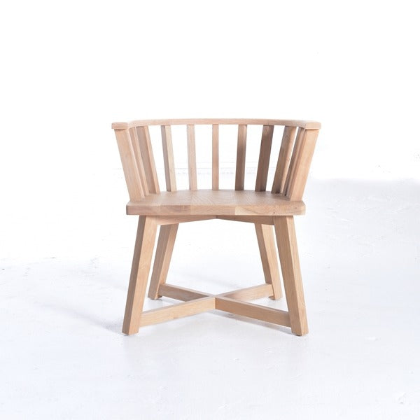 CARDINAL ARMCHAIR IN OAK WOOD