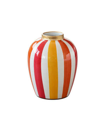 VASE STRIPE EN CÉRAMIQUE EN BLANC, JAUNE, ORANGE ET CORAIL