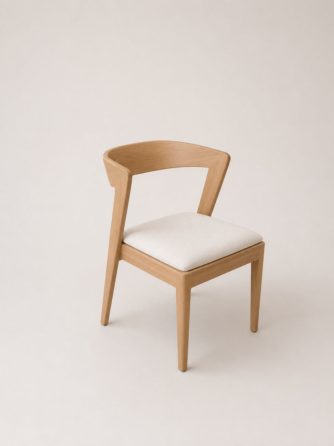 VUTI CHAIR IN TAUPE ASH WOOD WITH UPHOLSTERED SEAT IN PEARL
