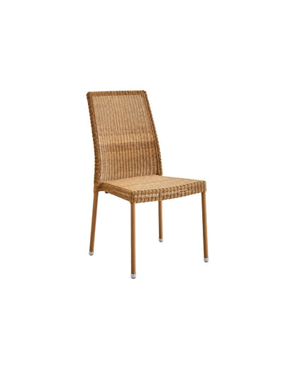 NEWMAN CHAIR