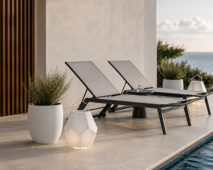 BULLET PLANTERS S WHITE