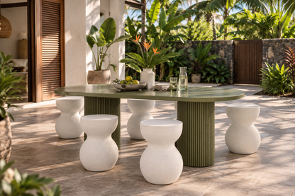 LAMIA STOOL IN WHITE