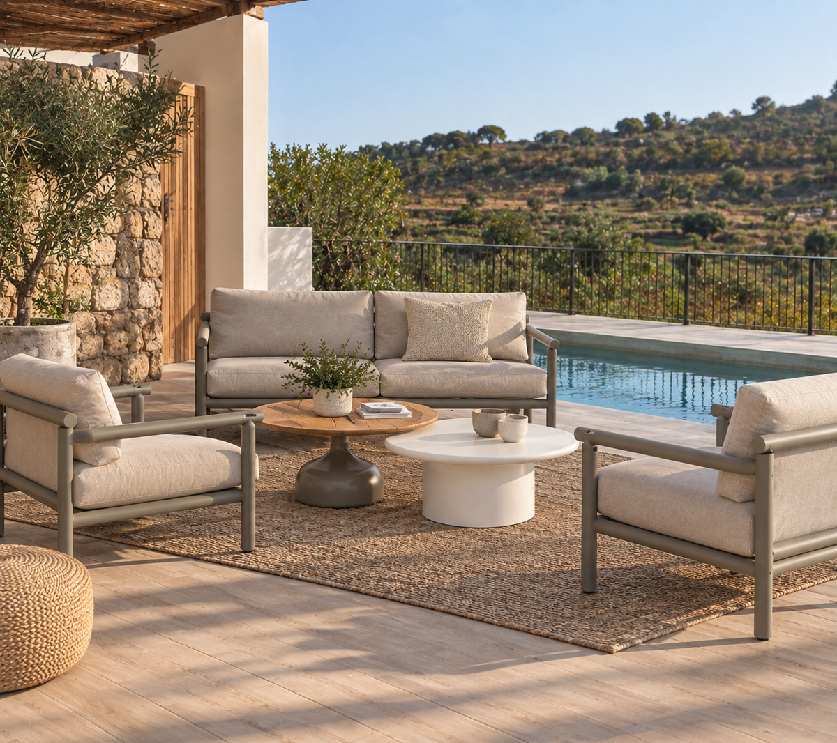 STICKS LOUNGE CHAIR IN ALUMINIUM INCLUDE CUSHION SET NATTE SAND