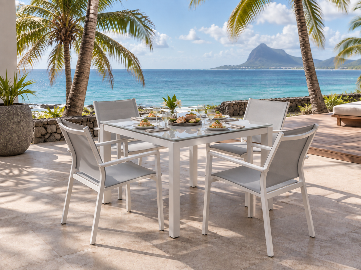 MALAGA ALUMINIUM ARMCHAIR