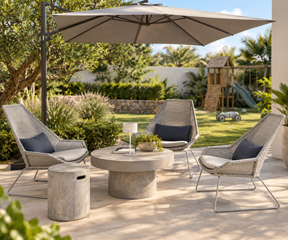 DAKOTA ROUND STOOL IN WEATHERED CEMENT