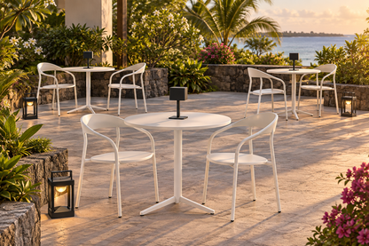 HUGGY BISTRO CHAIR IN WHITE ALUMINIUM